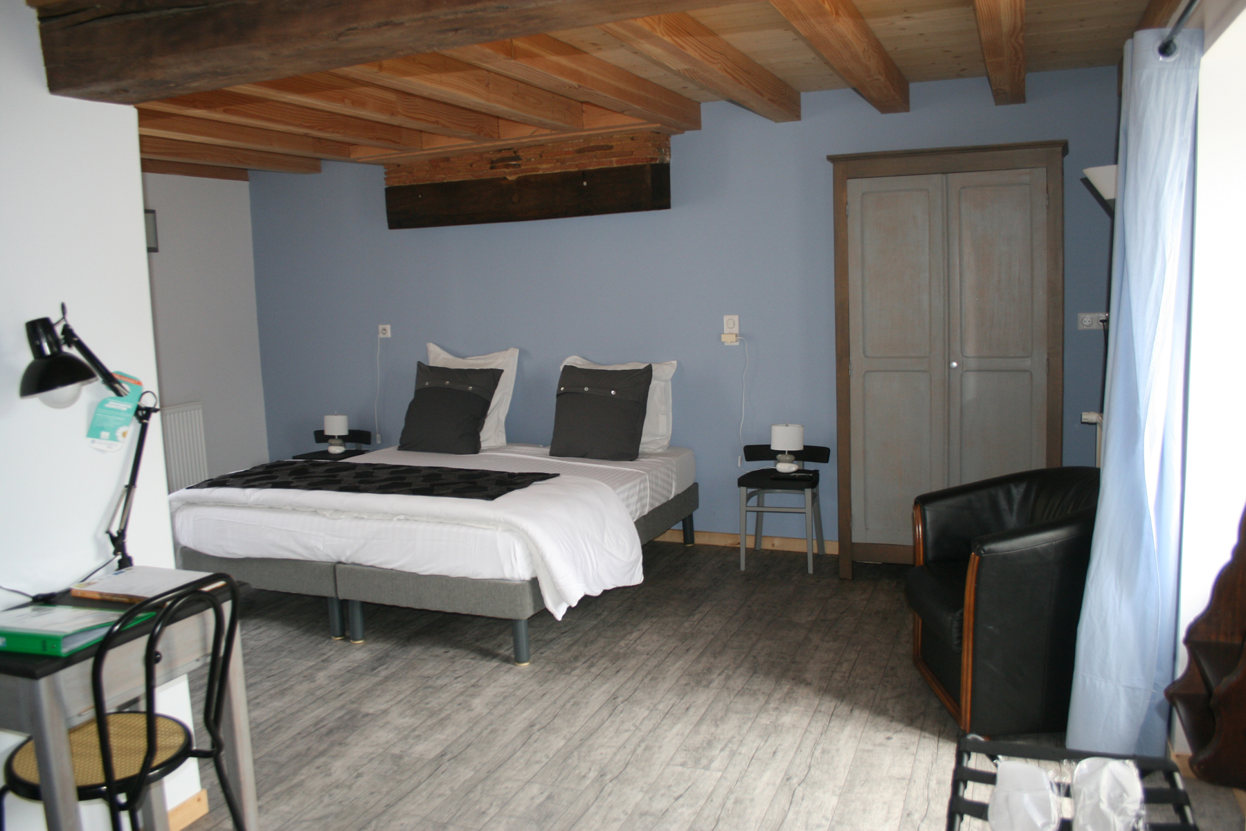 https://espace-ptl.ancv.com/appli/butterfly/data/medias_PA/PHOTOS/681392001001/681392001001iG5GW7x8IG-LA CHAMBRE ALSACE.jpg